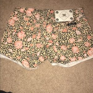 Miss Me Shorts